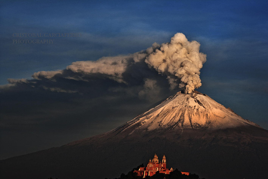Извержения вулканов: 30 потрясающих фотографий со всего мира вулкан, фото