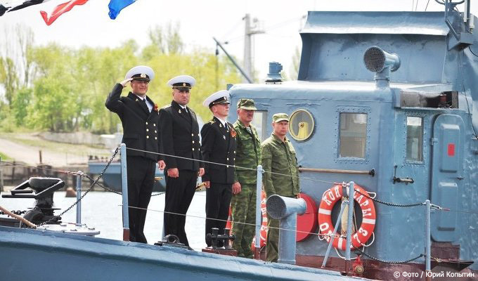 Военно-морской парад в Киргизии киргизия, парад Победы.