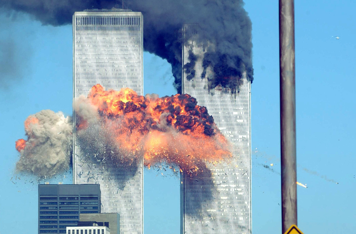 падение башен близнецов 11 сентября