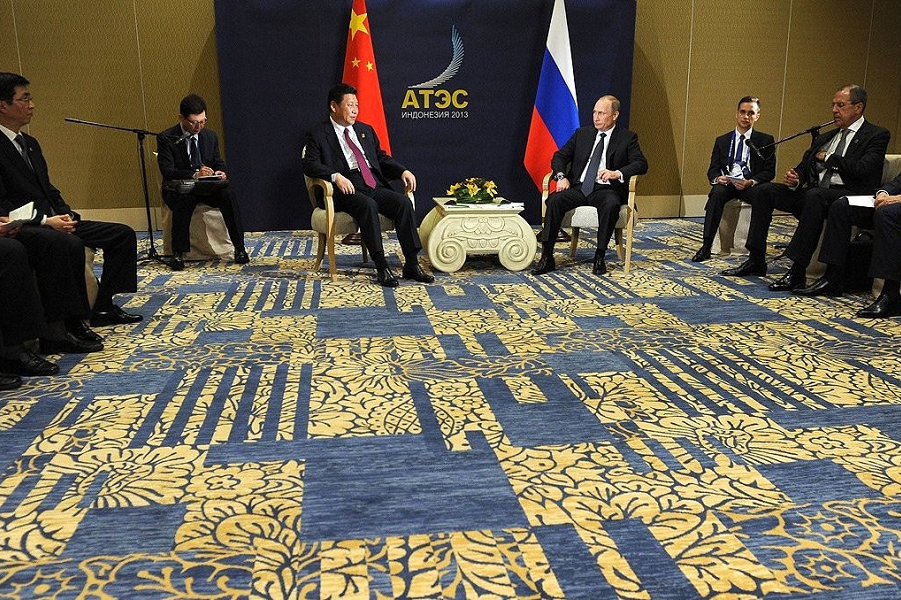 Как Путин с Си Цзиньпином свой День рождения отмечал Как Путин с Си Цзиньпином свой День рождения отмечал