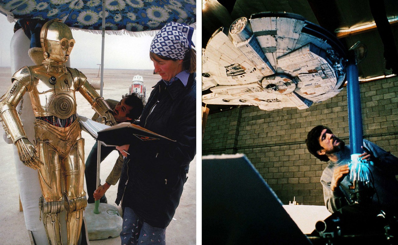 Слева: Энтони Дэниелс в костюме C-3PO повторяет текст с продюсером Энн Скиннер. Справа: Член съемочной группы подготавливает модель Ты­ся­че­лет­него сокола звездные войны, съемка, фотография, эпизод IV