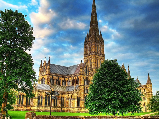 Солсберский собор — самый высокий в Великобритании