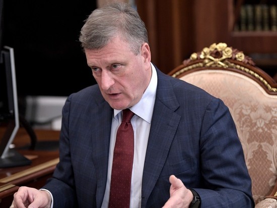 Абсурдный подвиг губернатора: испытаю вакцину на себе Абсурдный подвиг губернатора: испытаю вакцину на себе