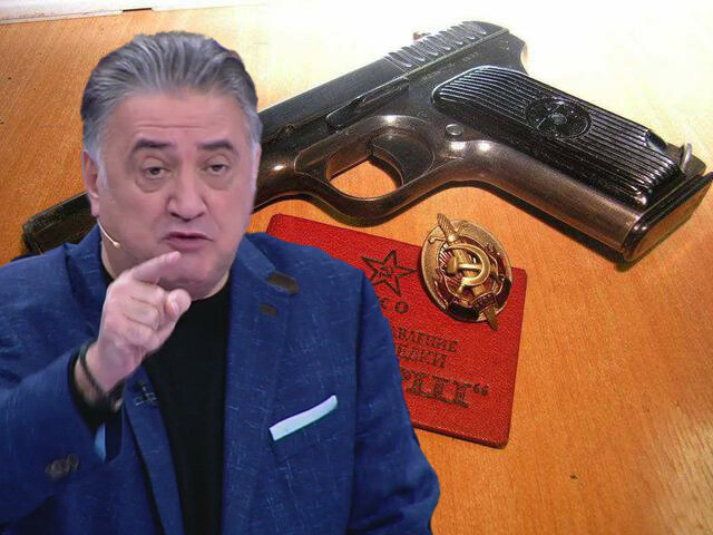 Семён Багдасаров: "Газпром-медиа" владеет 66,6% акций "Эха Москвы". Вопрос : А финансирование "Эха" осуществляют верующие люди?