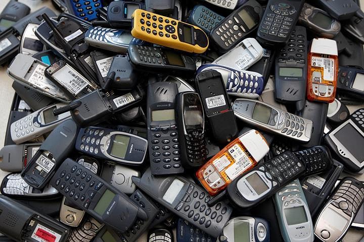 В мире растут продажи телефонов без выхода в интернет