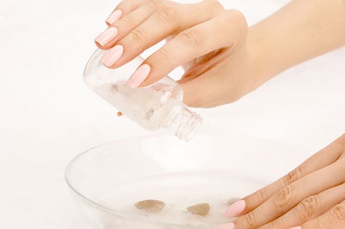 Ванночки от расслаивания ногтей в домашних условиях