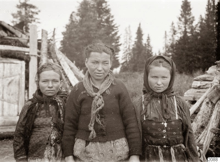 Портретный снимок. Архангельская губерния, 1910 год. Портретный снимок. Архангельская губерния, 1910 год.