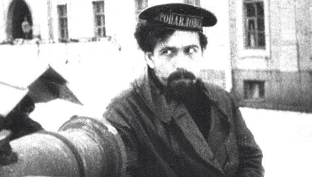 Реабилитирован посмертно. «Весёлая жизнь» Павла Дыбенко (часть 1) Реабилитирован посмертно. «Весёлая жизнь» Павла Дыбенко (часть 1)
