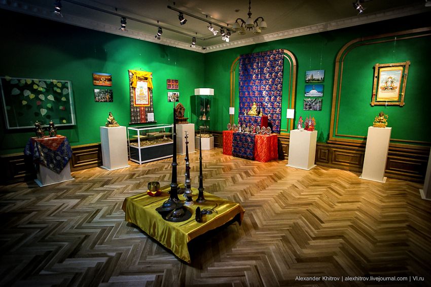 Гималаи, буддизм, выставка