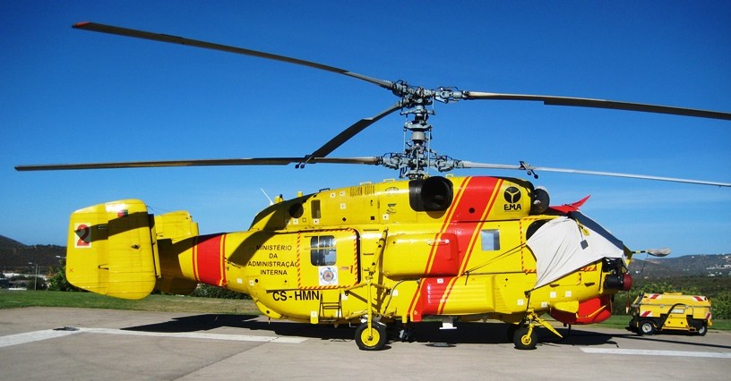Kamov-32-on-standby-at-Loulé-heliport-sm Kamov-32-on-standby-at-Loulé-heliport-sm