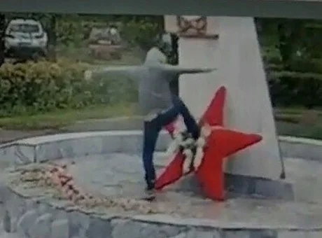 Кто такой Кожедуб? А Покрышкин? Ответ 16-ти летнего сына просто поразил! Ещё не поздно одуматься