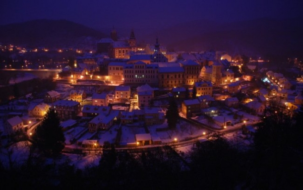 wintertowns19-650x408_601x377