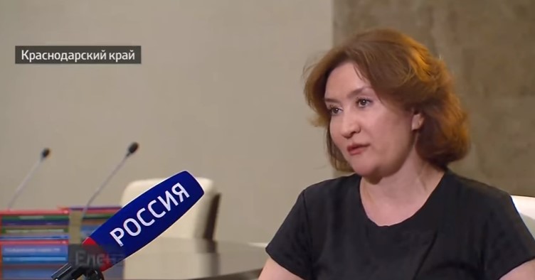 Федеральные СМИ выгораживают "золотую судью" Федеральные СМИ выгораживают "золотую судью"