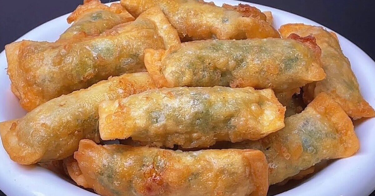 Мини-пирожки с мясом на сковороде