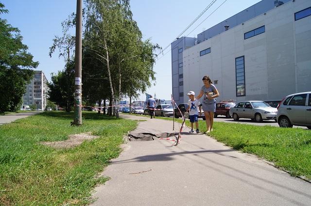 Вопрос о последствиях аварии на водопроводной линии в центре Тамбова повис в воздухе
