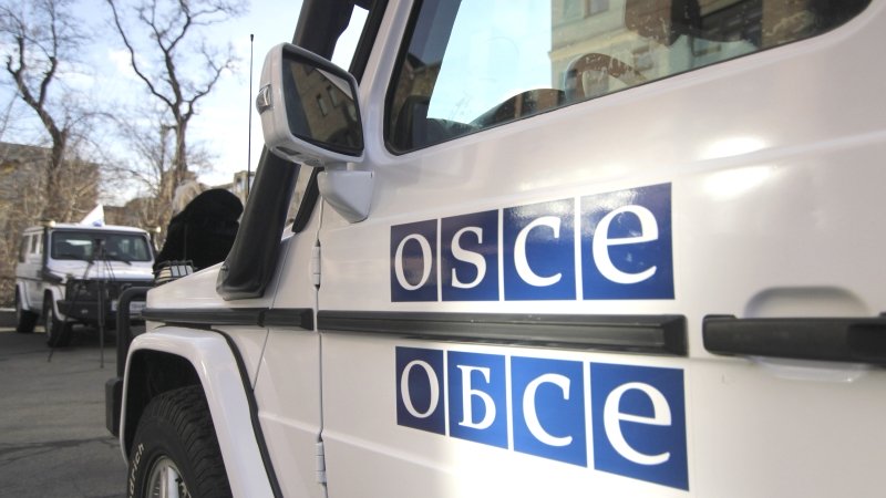 Новороссия сегодня: наступление ВСУ, социальный геноцид Донбасса, «объективная» журналистика киевских СМИ Автомобиль ОБСЕ