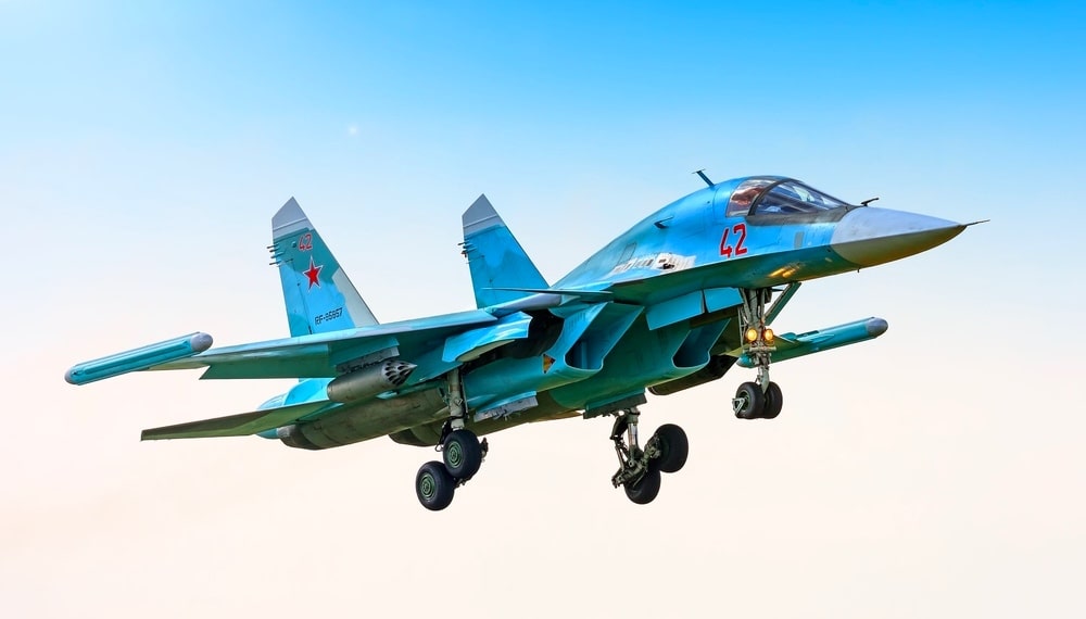 На Дальнем Востоке ищут столкнувшиеся истребители Су-34