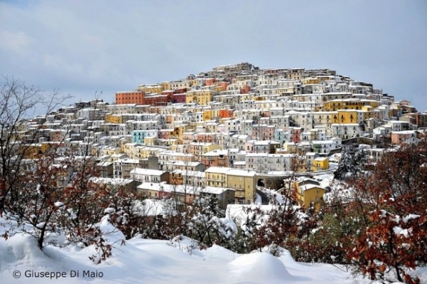 wintertowns22-650x432_601x399