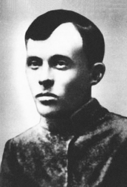 Александр Антонов