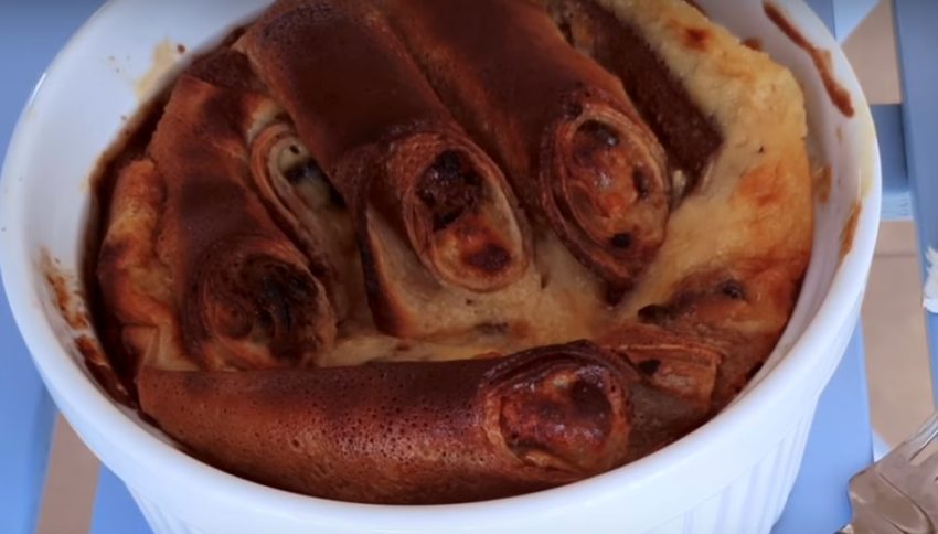 Обалденные блины с творогом в сметанном суфле