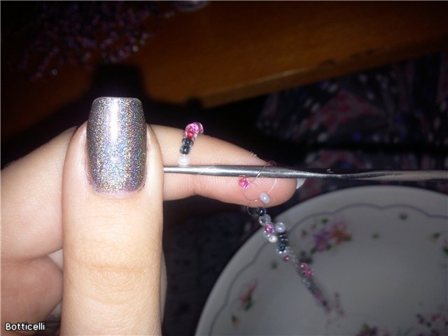 Воздушные бусы из бисера