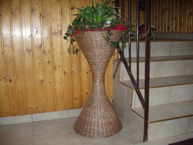 Необычный декор и декупаж вазы, мастер-класс