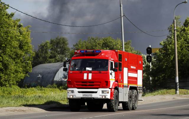 В пожаре в жилом доме в Вологодской области погибли два человека
