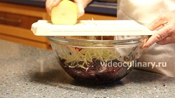 пошаговый фото-рецепт и видео рецепт Салат из свёклы Диетический