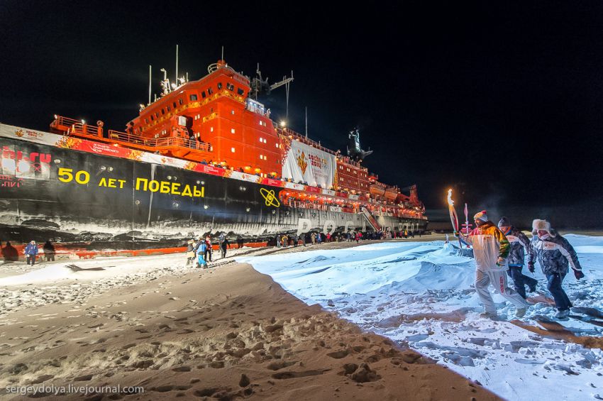 Олимпиада, огонь, факел, Северный Полюс