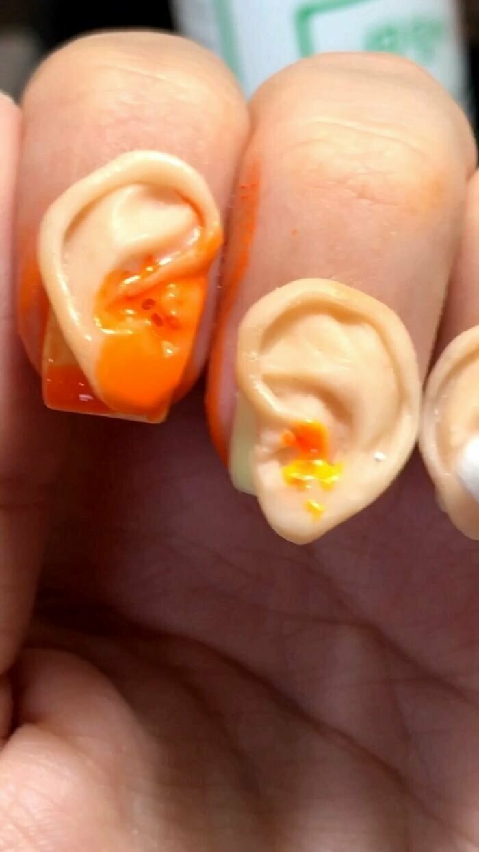 Уши Наши руки не для скуки, или когда слишком уж заморочились с маникюром
(34 фото)