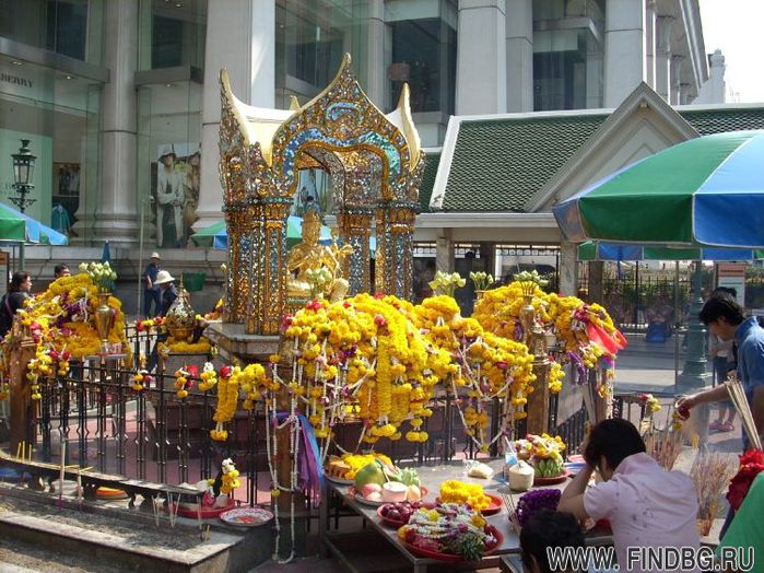 ___the_erewan_shrine_20101228_1001423064 (700x524, 103Kb)