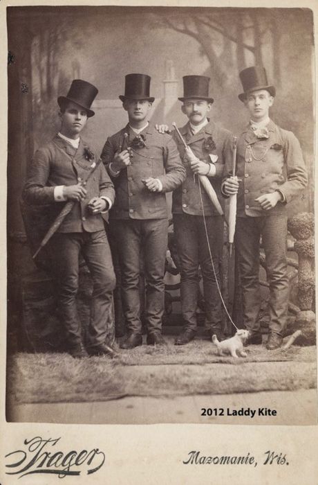 Странные снимки из прошлого (40 фото) Странные снимки из прошлого (40 фото)