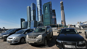 Москва грозит запретить ввоз иномарок в ответ на санкции