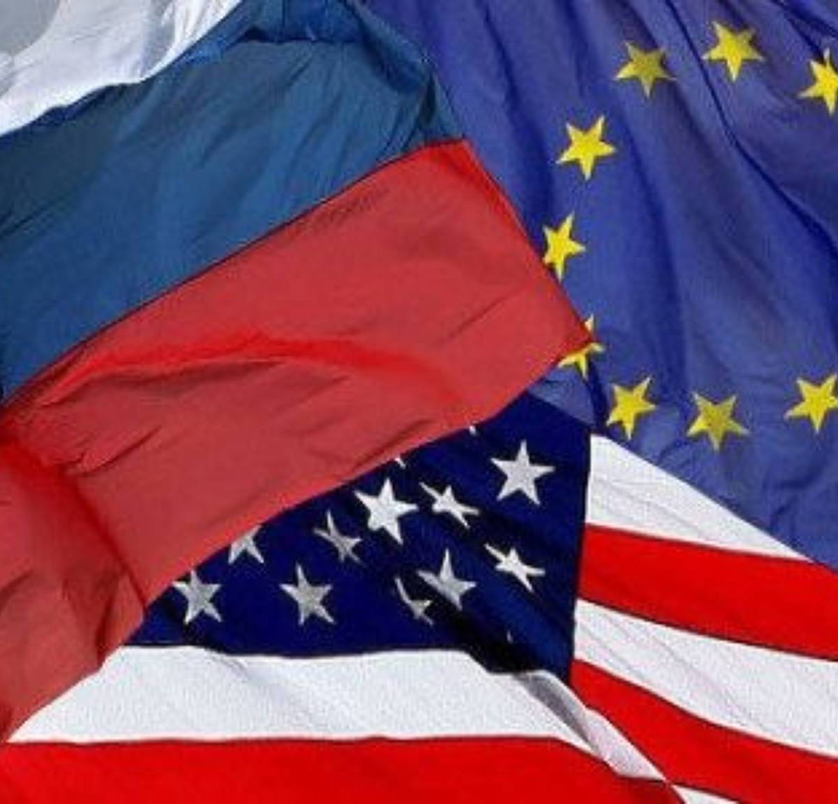 Взбешенная ведущая всю передачу тыкала в портрет Путина Взбешенная ведущая всю передачу тыкала в портрет Путина