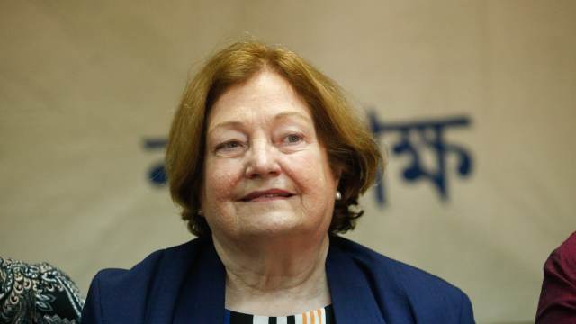 "Зло с Востока": лауреат Нобелевской премии призвала СМИ прекратить демонизировать Россию "Зло с Востока": лауреат Нобелевской премии заступилась за Россию