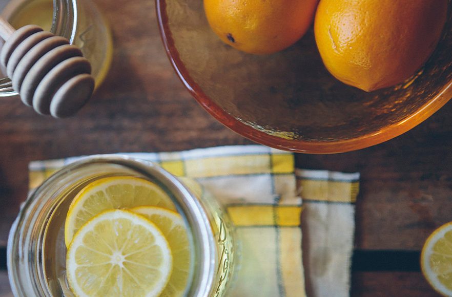 Один лимон в день для вашего здоровья: 3 потрясающих рецепта для утра!