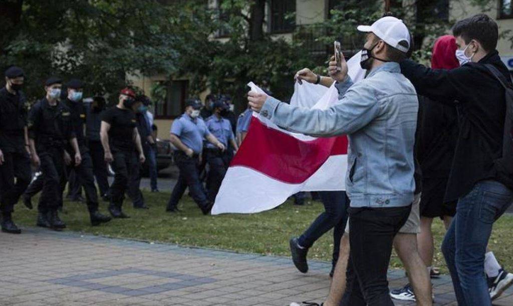В Белоруссии для раскачивания ситуации используют методы майдана В Белоруссии для раскачивания ситуации используют методы майдана