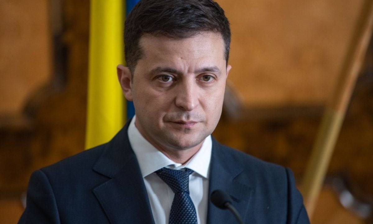 На Украине что ни день, то «чемодан – вокзал – Россия» На Украине что ни день, то «чемодан – вокзал – Россия»