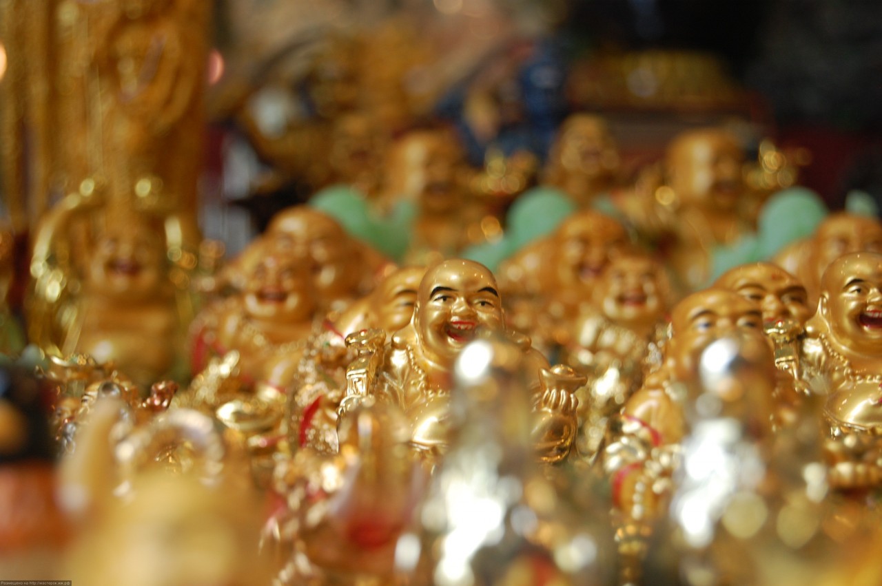 Пещеры Бату Кейвс (Batu Caves). Индонезия. Пещеры Бату Кейвс (Batu Caves). Индонезия.