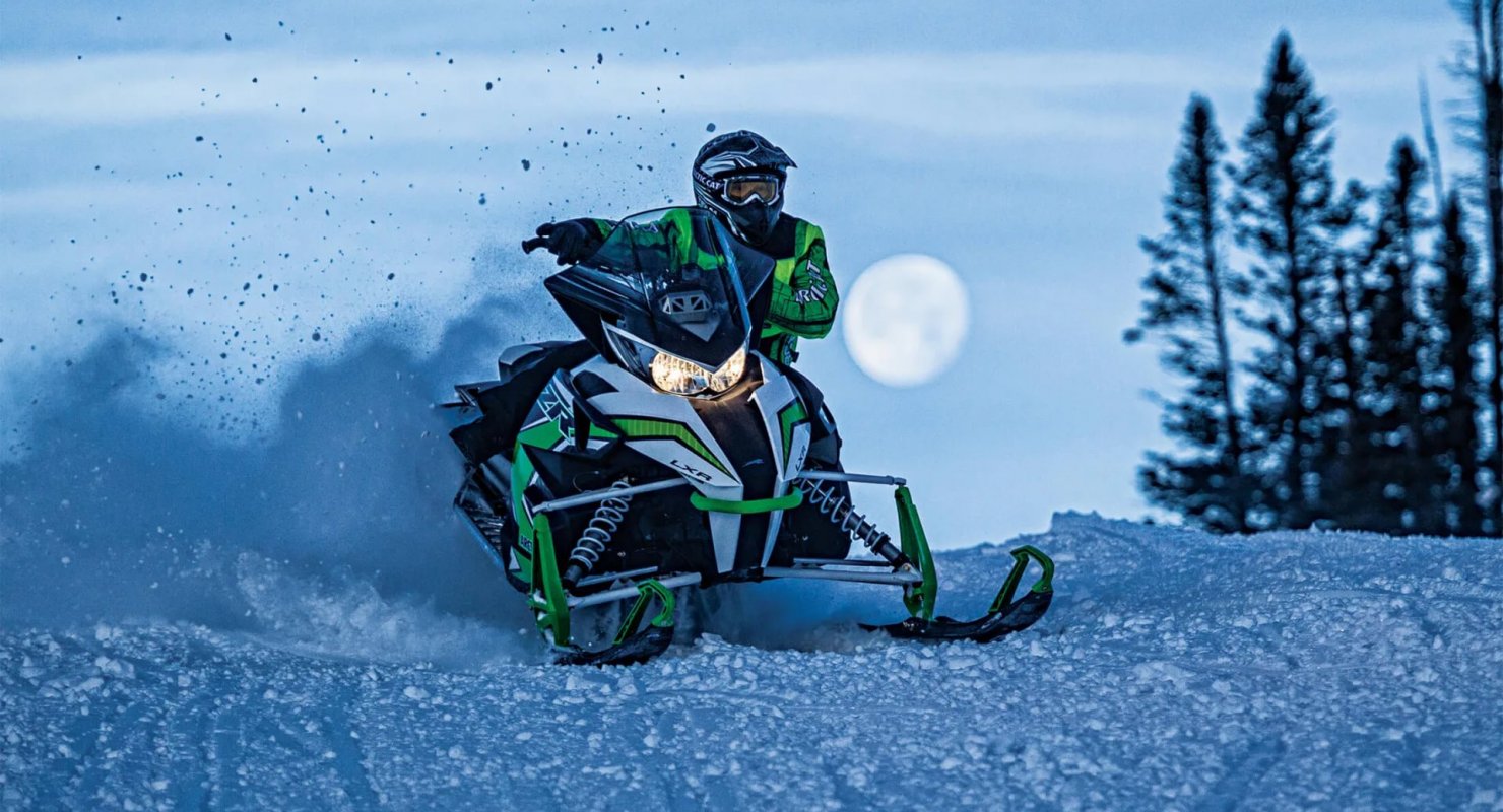 Arctic Cat zr900