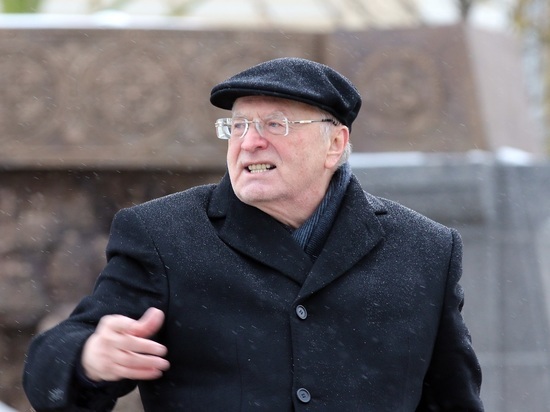 Жириновский рассказал о следующих поправках в Конституцию Жириновский рассказал о следующих поправках в Конституцию