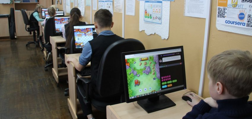 Школьникам из Аэропорта расскажут о популярном контроллере нового поколения