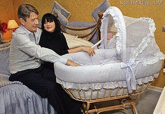 yuliya-abdulova-o-dochke-i-muzhe-8_thumb[7]