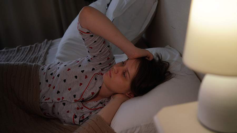 Назван способ остановить навязчивые мысли перед сном