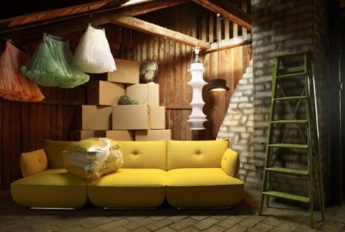 creative-colorfull-interior-design-yellow-sofa