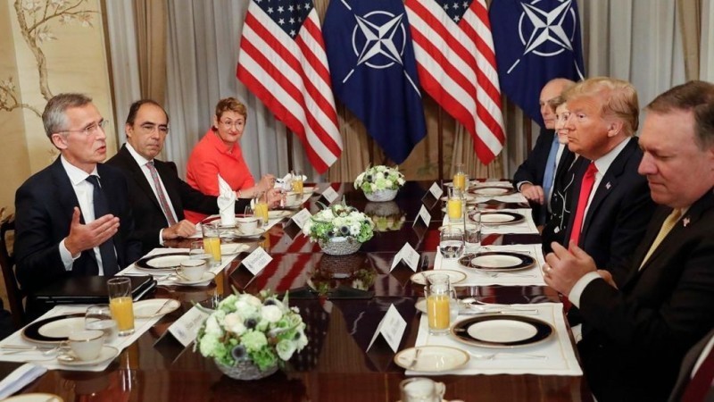 Саммит НАТО стал продолжением саммита в Канаде, где Трамп переругался с колониями США Саммит НАТО стал продолжением саммита в Канаде, где Трамп переругался с колониями США