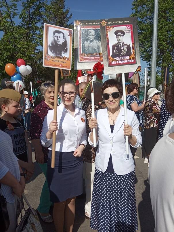"Бессмертный полк юных" шагает по городам