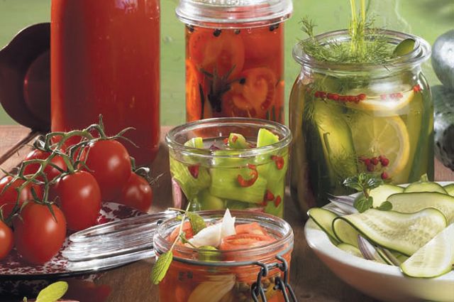 Почему морская соль лучше? Правила вкусных заготовок