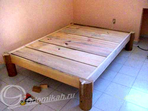Девушки без лица в белом белье Девушки без лица в белом белье