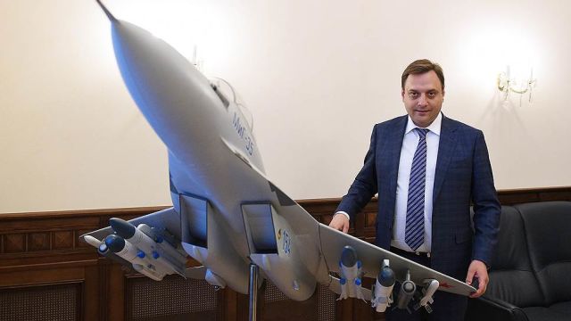 Илья Тарасенко Илья Тарасенко